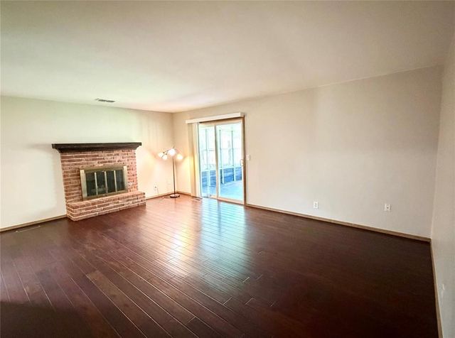 11200 Greystone Avenue, Oklahoma City, OK 73120