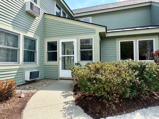 53 Lyme Rd Apt 5, Hanover, NH 03755