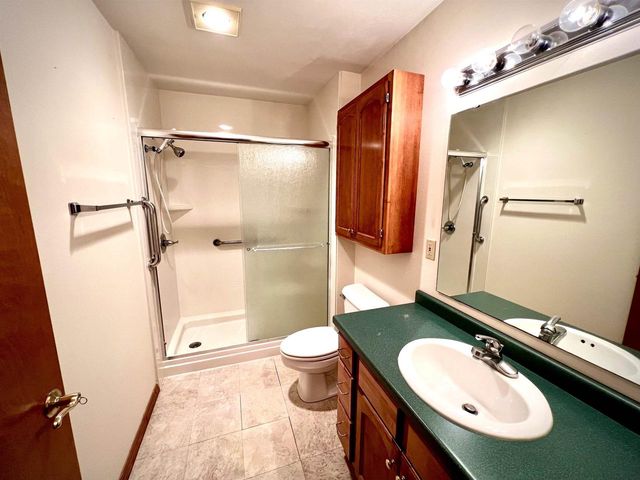 2039 MEADOW LINKS DRIVE, New Franken, WI 54229