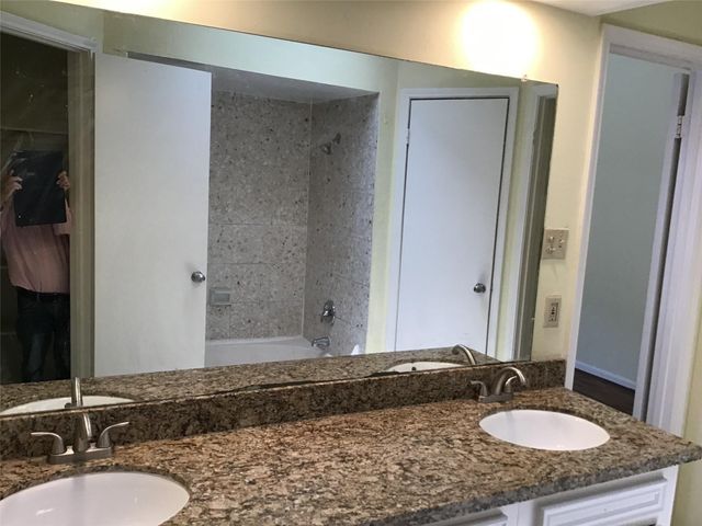 3110 Misty Park Drive, Houston, TX 77082