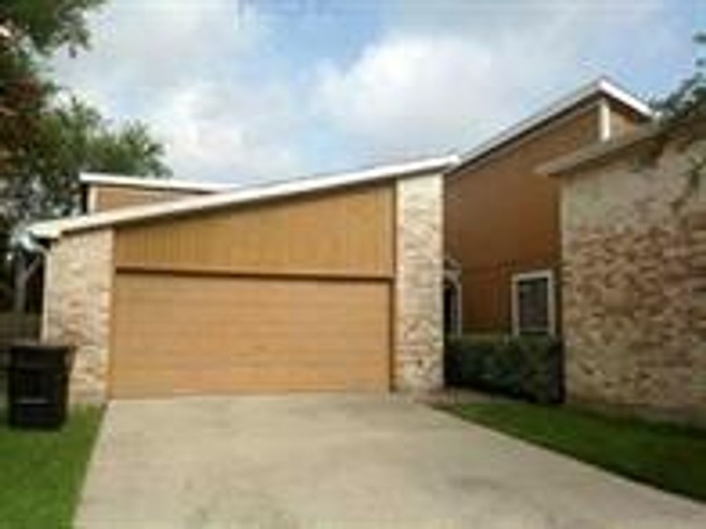 3110 Misty Park Drive, Houston, TX 77082