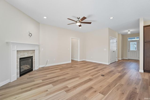 14164 Hughies Cove, Fort Wayne, IN 46845