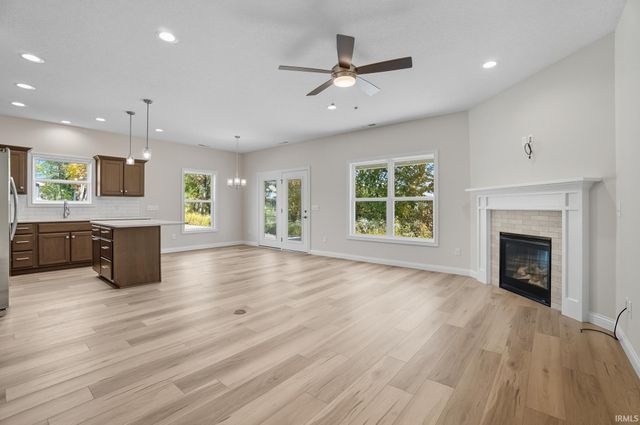 14164 Hughies Cove, Fort Wayne, IN 46845