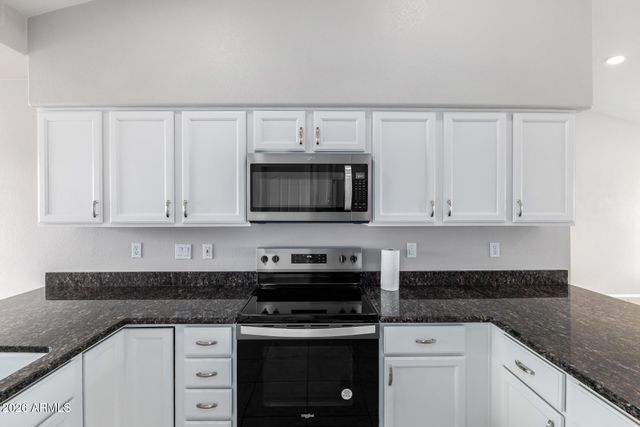 13321 W WILSHIRE Drive, Goodyear, AZ 85395