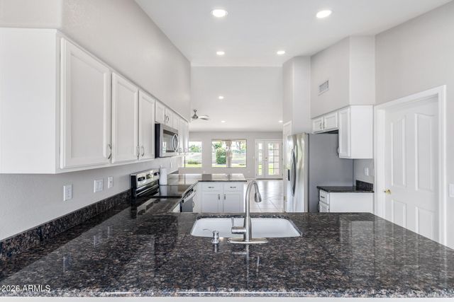 13321 W WILSHIRE Drive, Goodyear, AZ 85395