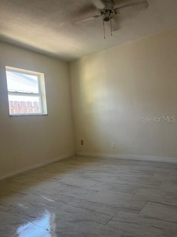 300 94TH AVENUE N, St Petersburg, FL 33702