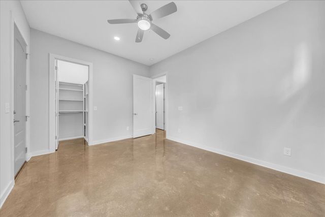 1079 Treaty Oaks Dr, Nashville, TN 37209