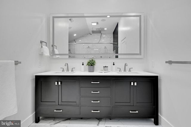 780 HOBBS ROAD, Wayne, PA 19087