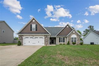 1114 Legend Creek Drive, Hope Mills, NC 28348