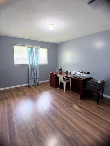 5342 Lawn Arbor Drive, Houston, TX 77066