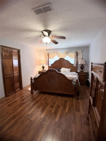5342 Lawn Arbor Drive, Houston, TX 77066