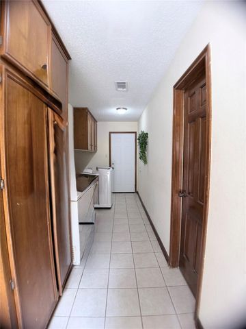 5342 Lawn Arbor Drive, Houston, TX 77066