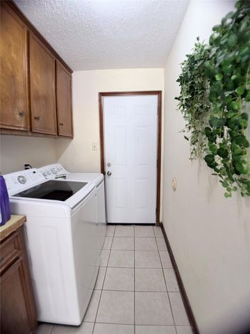 5342 Lawn Arbor Drive, Houston, TX 77066