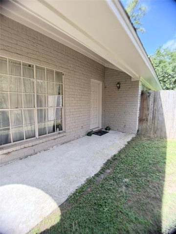 5342 Lawn Arbor Drive, Houston, TX 77066