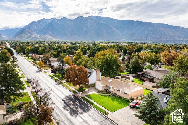 1556 E PETUNIA WAY, Sandy, UT 84092
