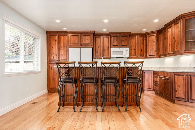 1556 E PETUNIA WAY, Sandy, UT 84092
