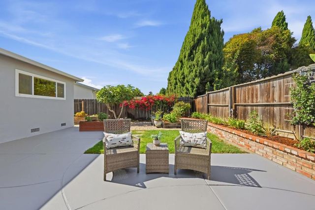 32333 Jacklynn Drive, Union City, CA 94587