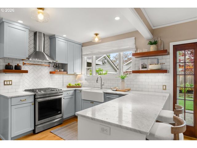 2614 Ne 24TH Ave, Portland, OR 97212