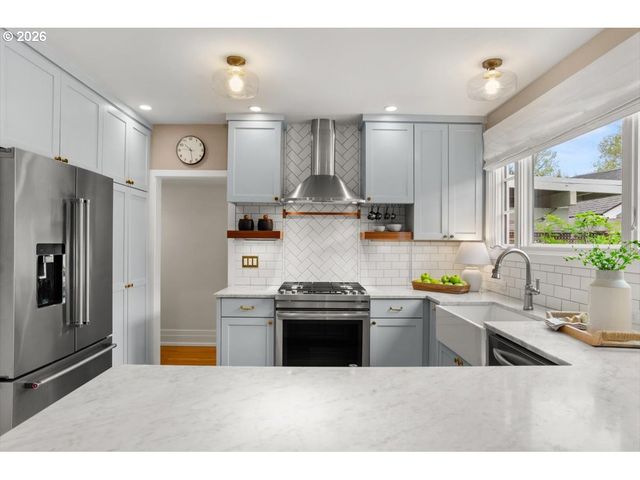 2614 Ne 24TH Ave, Portland, OR 97212