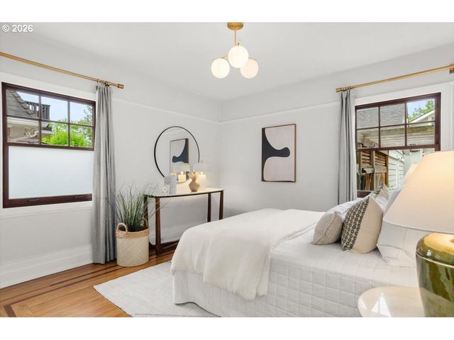 2614 Ne 24TH Ave, Portland, OR 97212