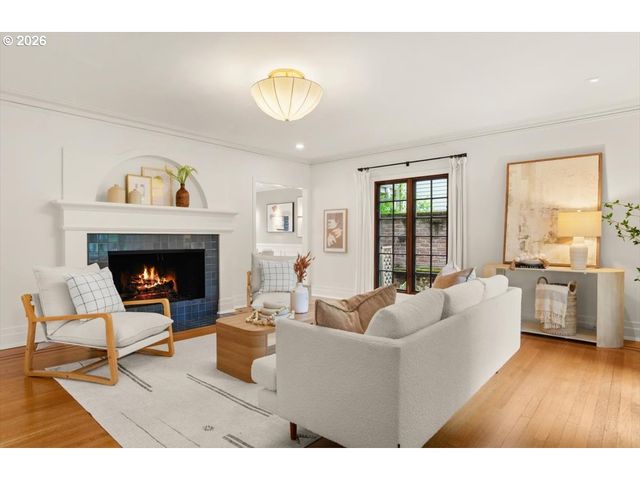 2614 Ne 24TH Ave, Portland, OR 97212