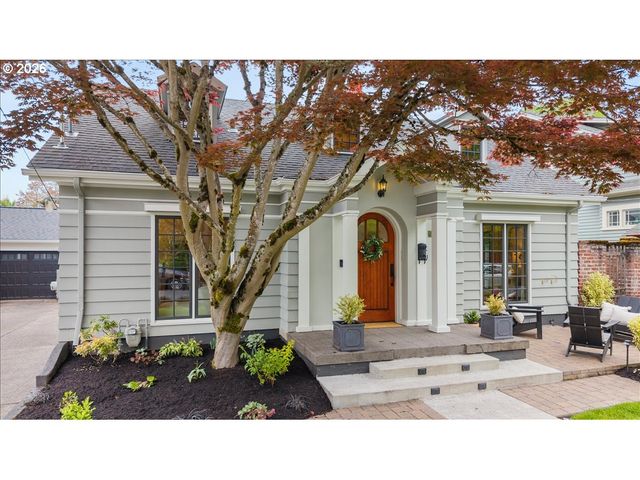 2614 Ne 24TH Ave, Portland, OR 97212