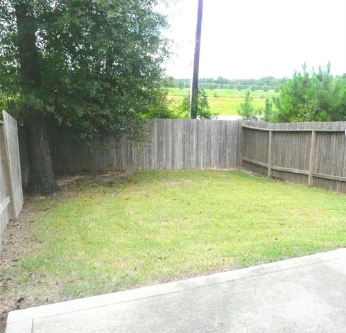 63 Woodland Hills Drive 1-B, Conroe, TX 77303