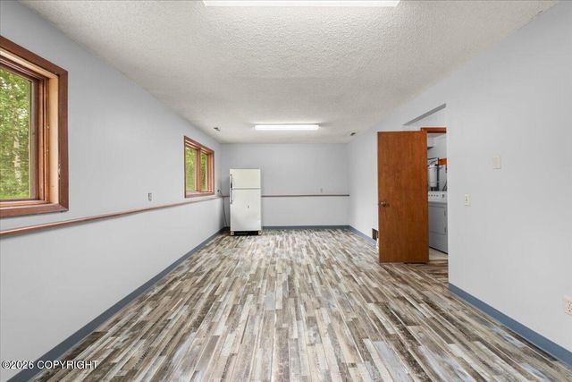 201 W Ponderosa Loop, Wasilla, AK 99654