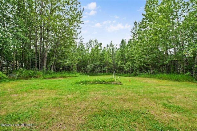 201 W Ponderosa Loop, Wasilla, AK 99654