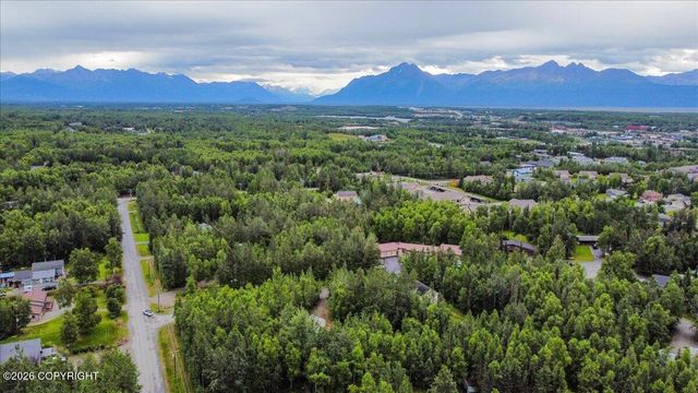 201 W Ponderosa Loop, Wasilla, AK 99654