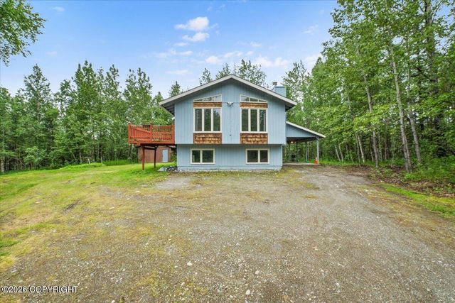 201 W Ponderosa Loop, Wasilla, AK 99654
