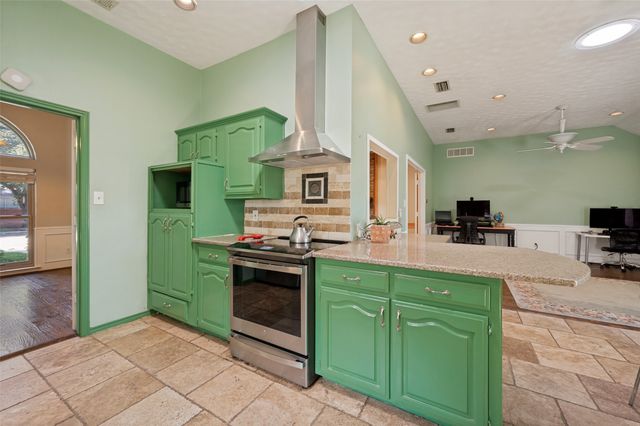 755 Red River Trail, Irving, TX 75063