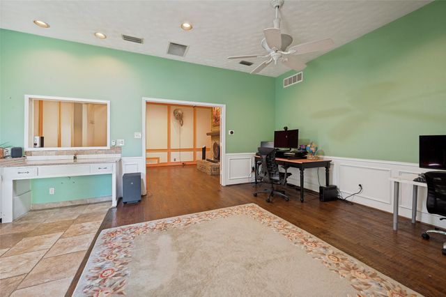755 Red River Trail, Irving, TX 75063