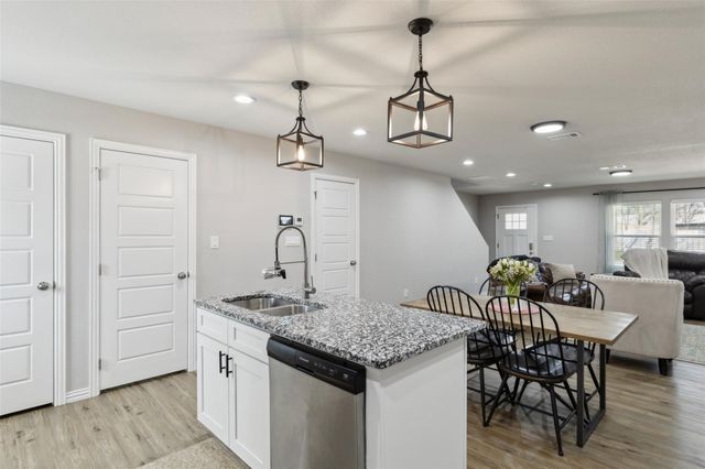 5816 Grayson Street, Fort Worth, TX 76119