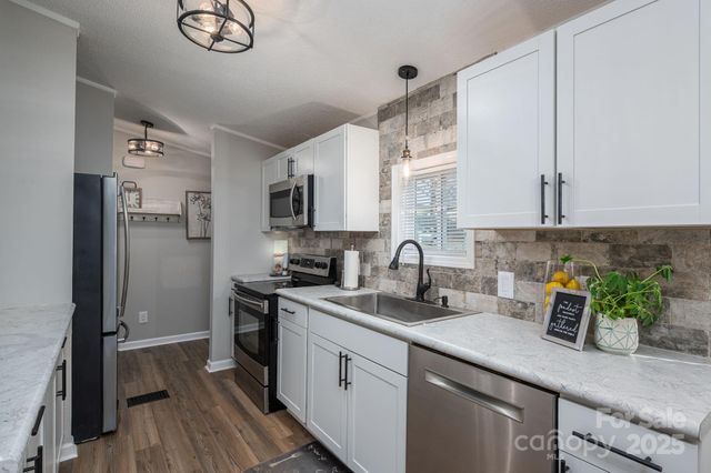 1383 Sandiwood Court, Claremont, NC 28610