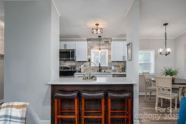 1383 Sandiwood Court, Claremont, NC 28610