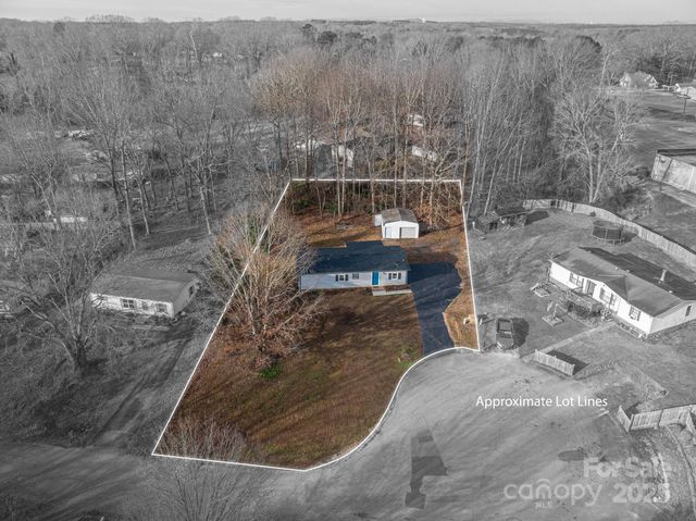 1383 Sandiwood Court, Claremont, NC 28610