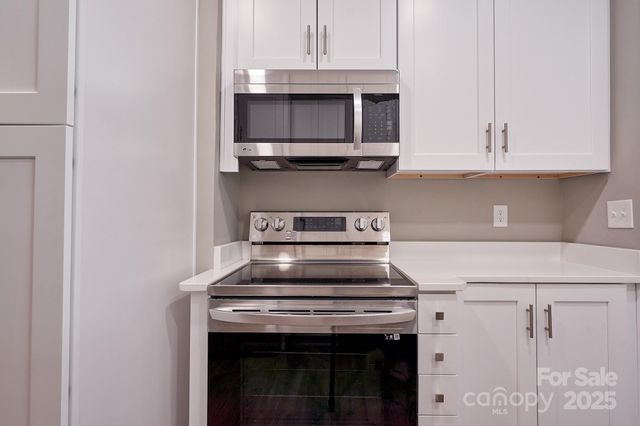 217 Circle Avenue, Charlotte, NC 28207