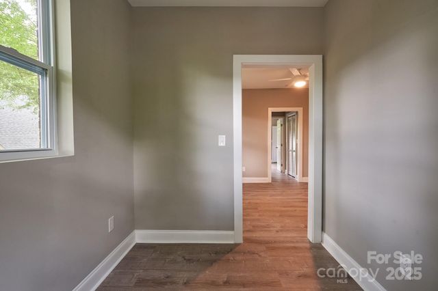 217 Circle Avenue, Charlotte, NC 28207