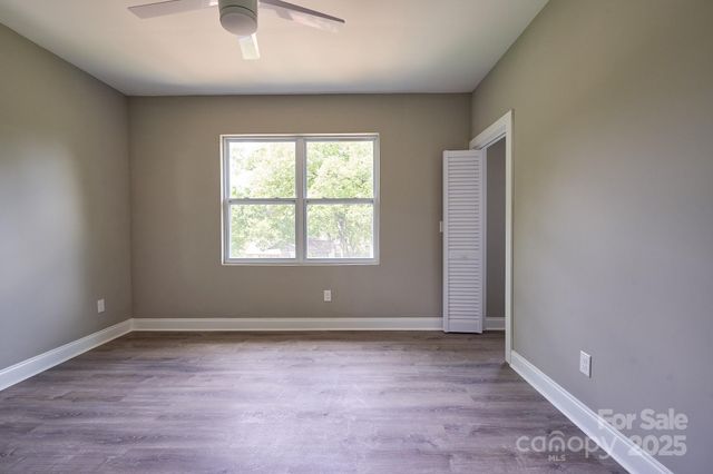 217 Circle Avenue, Charlotte, NC 28207