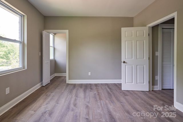 217 Circle Avenue, Charlotte, NC 28207