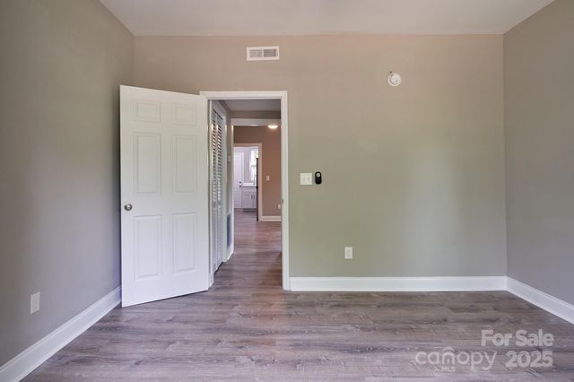 217 Circle Avenue, Charlotte, NC 28207