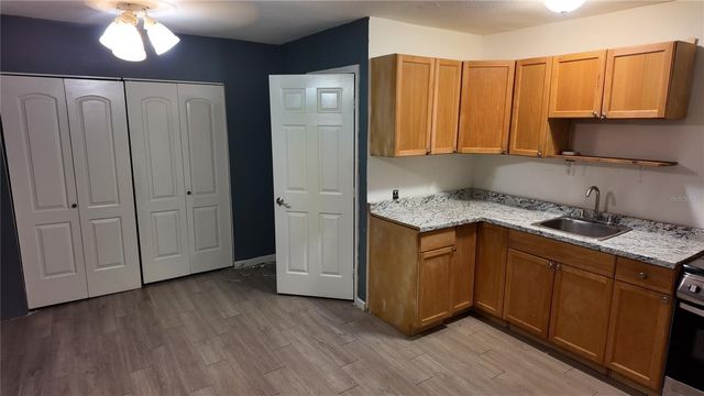 8214 HIXTON DRIVE, Port Richey, FL 34668