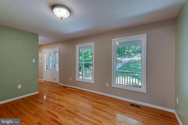 8413 MANOR VIEW RD, Lusby, MD 20657