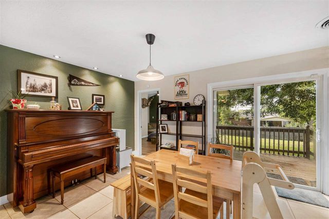 5322 NW Ash Ave, Lawton, OK 73505