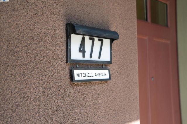 477 Mitchell Ave, Alameda, CA 94501