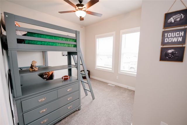 3260 Brook Landing Court, Des Moines, IA 50317