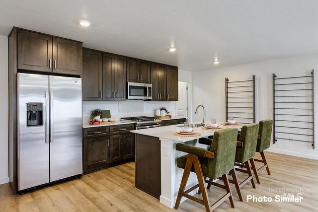 291 S Avalena Ave, Middleton, ID 83644