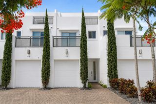 814 NE 19TH Avenue, Fort Lauderdale, FL 33304