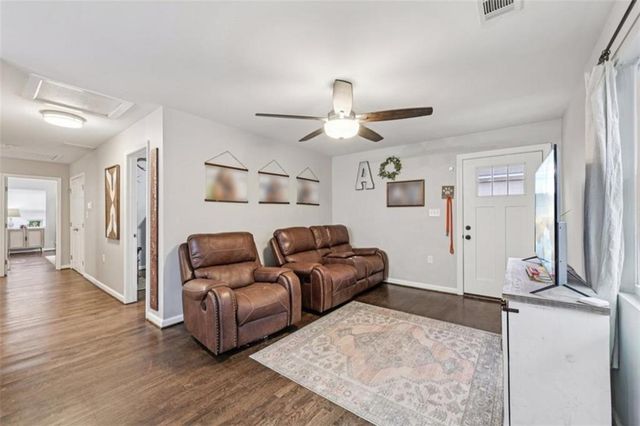 5119 Pinecrest Drive, Covington, GA 30014